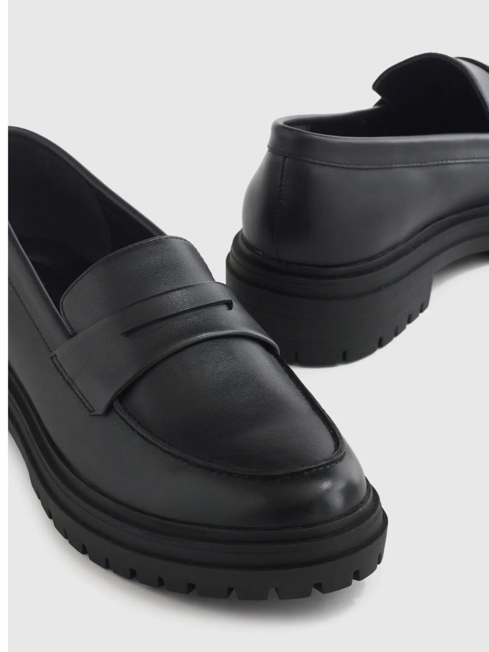 Quince Italian Leather Lug Sole Loafer - Picture 2 of 10